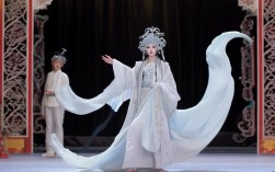 京剧白蛇传中的小乖乖，是角色昵称还是另有深意？