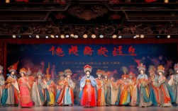 中国戏曲现代唱，传统戏曲唱腔与现代音乐元素如何碰撞出新的艺术可能？