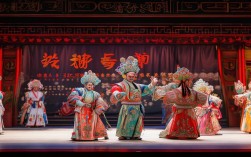你知道京剧中有哪些经典名曲目吗？它们各自有何艺术特色与魅力？