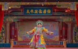 豫剧八件衣唱段有何动人之处与艺术特色？