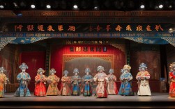 京剧赵氏孤儿传统与现代表演版本的艺术特色如何比较？