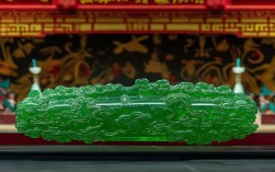 京剧碧玉簪全剧主角命运中蕴含哪些爱恨纠葛与误会化解？